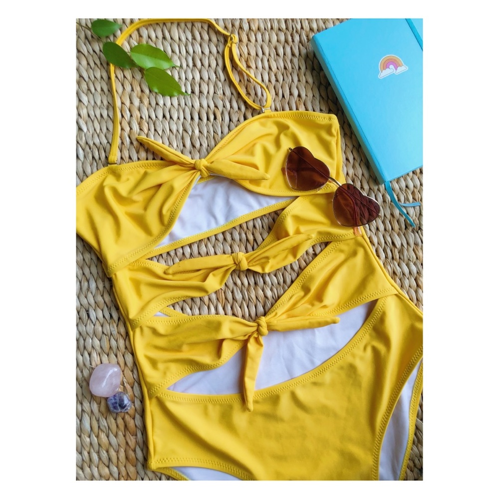 Yellow swimsuit with cute bows from Cupshe